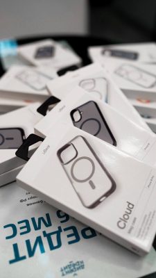 Чехол uBear Cloud for iPhone 16